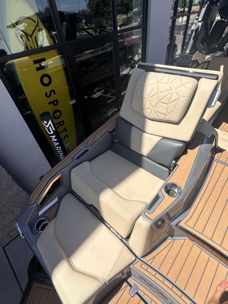 NEW 2023 Nautique G25 Paragon