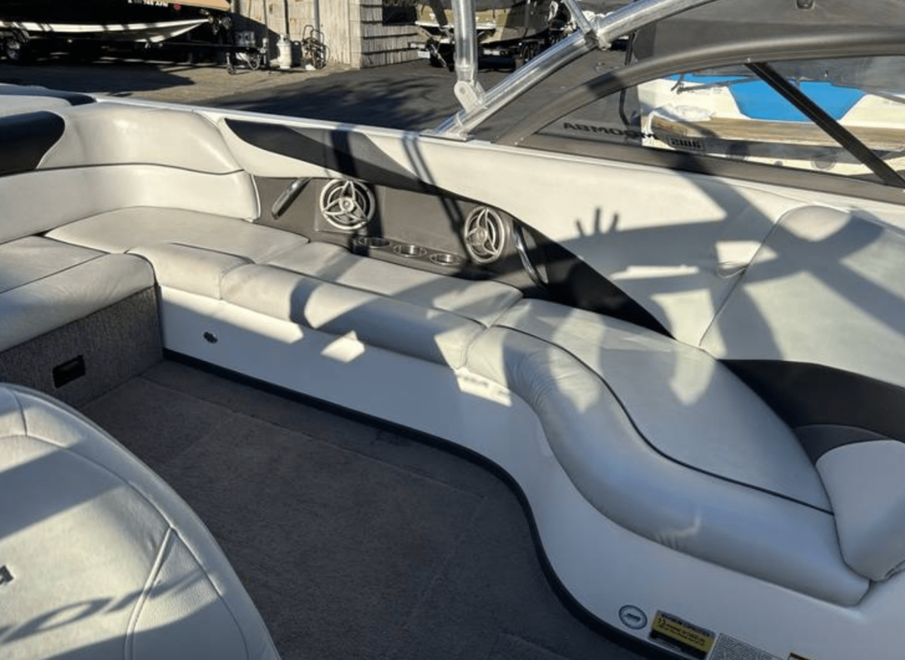 2010 Mooba LSV