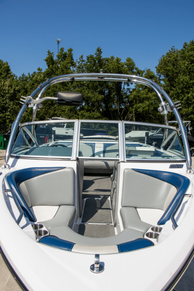 2008 Nautique Super Air Nautique 210