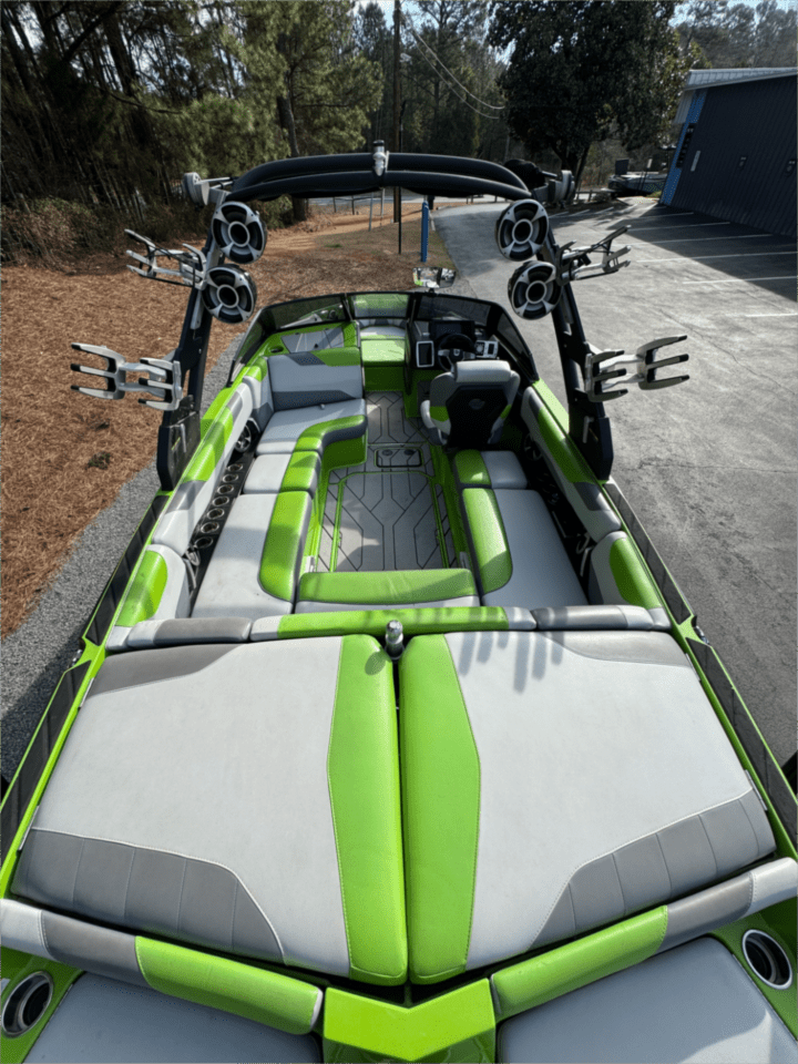 2020 Malibu 23LSV