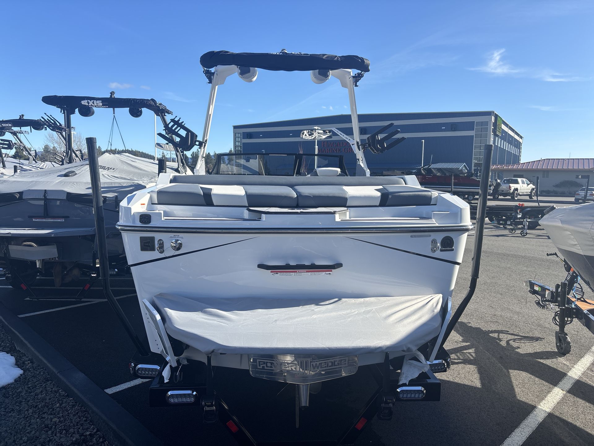 2025 Axis T235