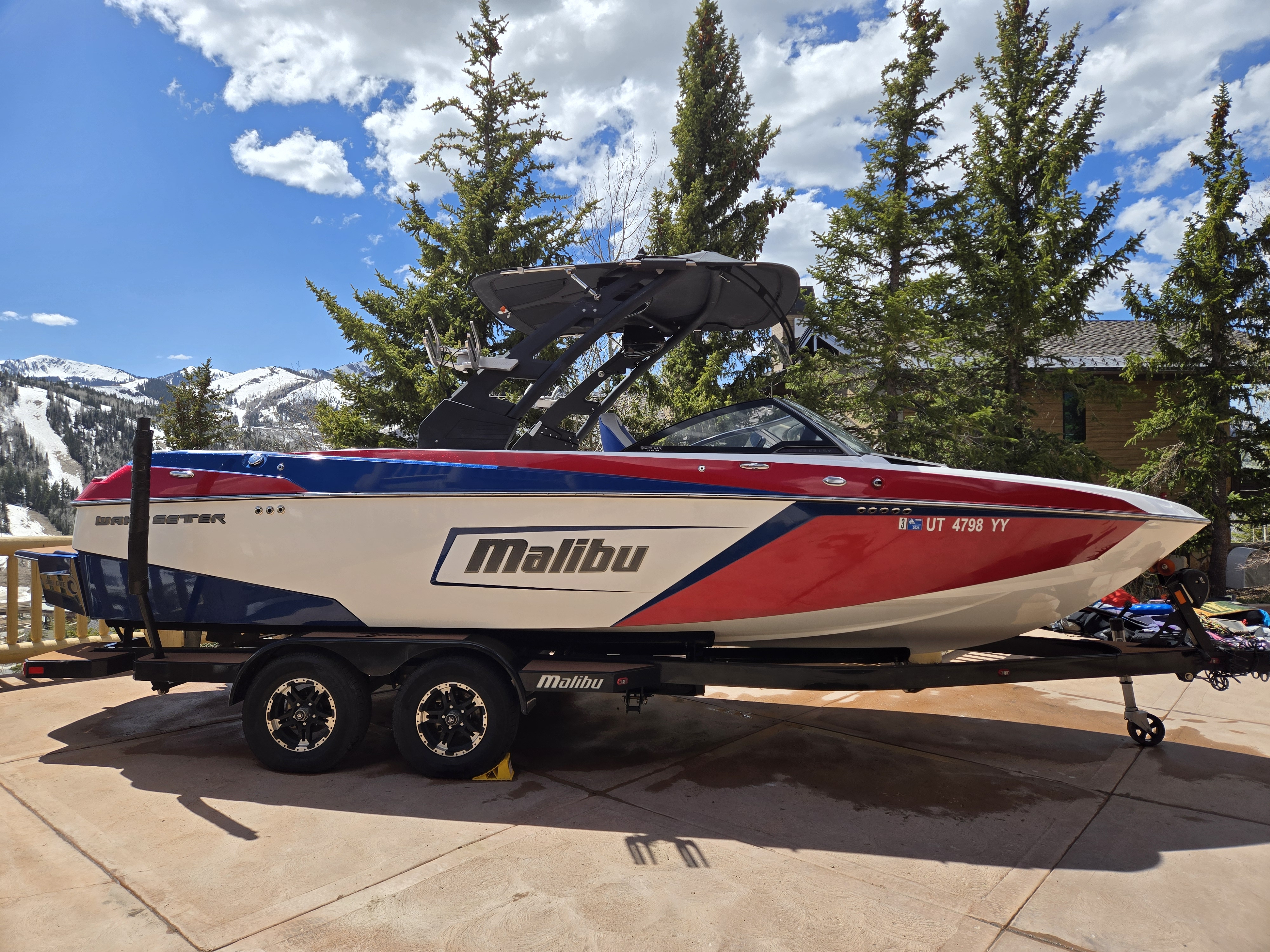 2018 Malibu 23 LSV Supercharged 575
