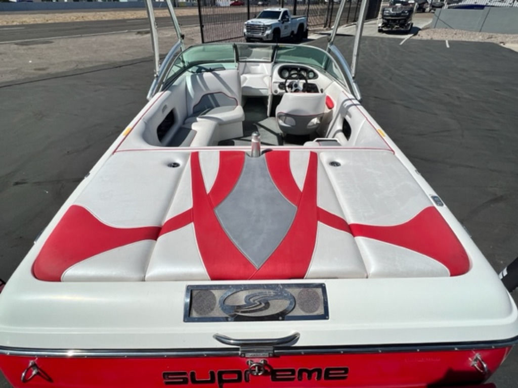 2007 Supreme V232 Sky