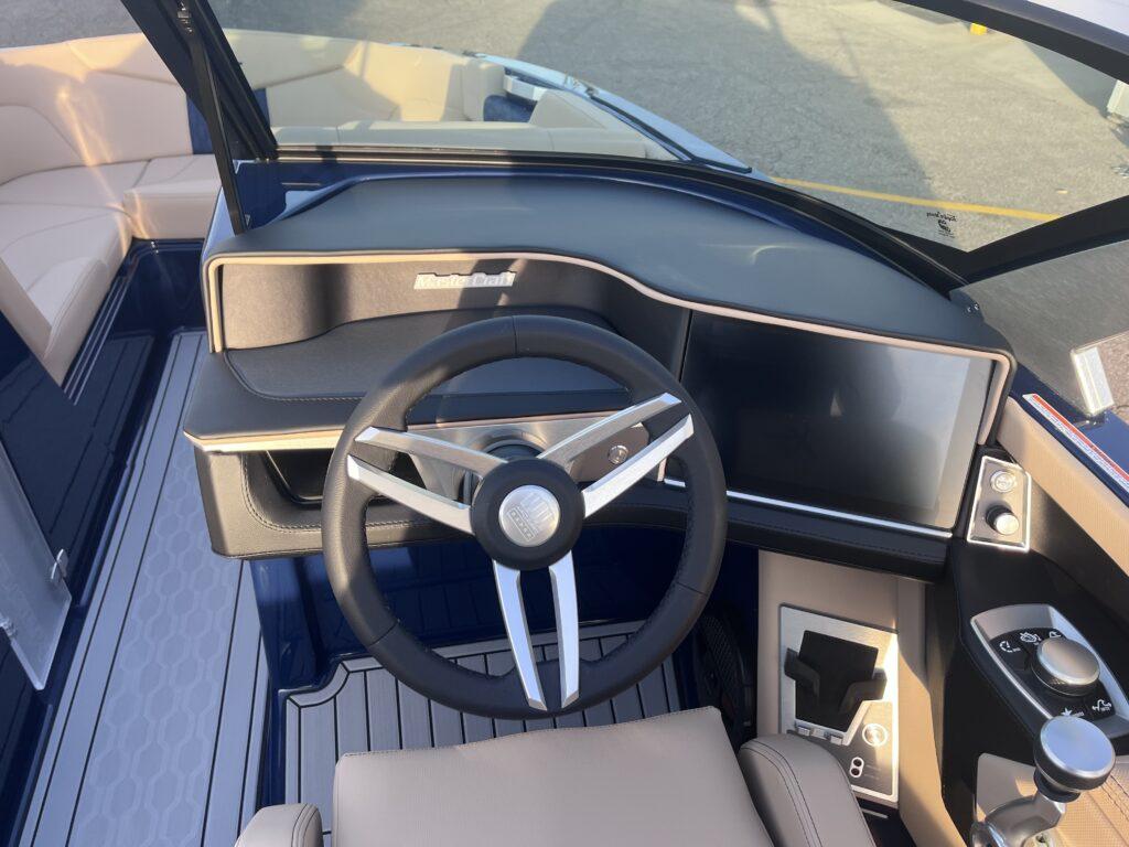 2025 MasterCraft XT24