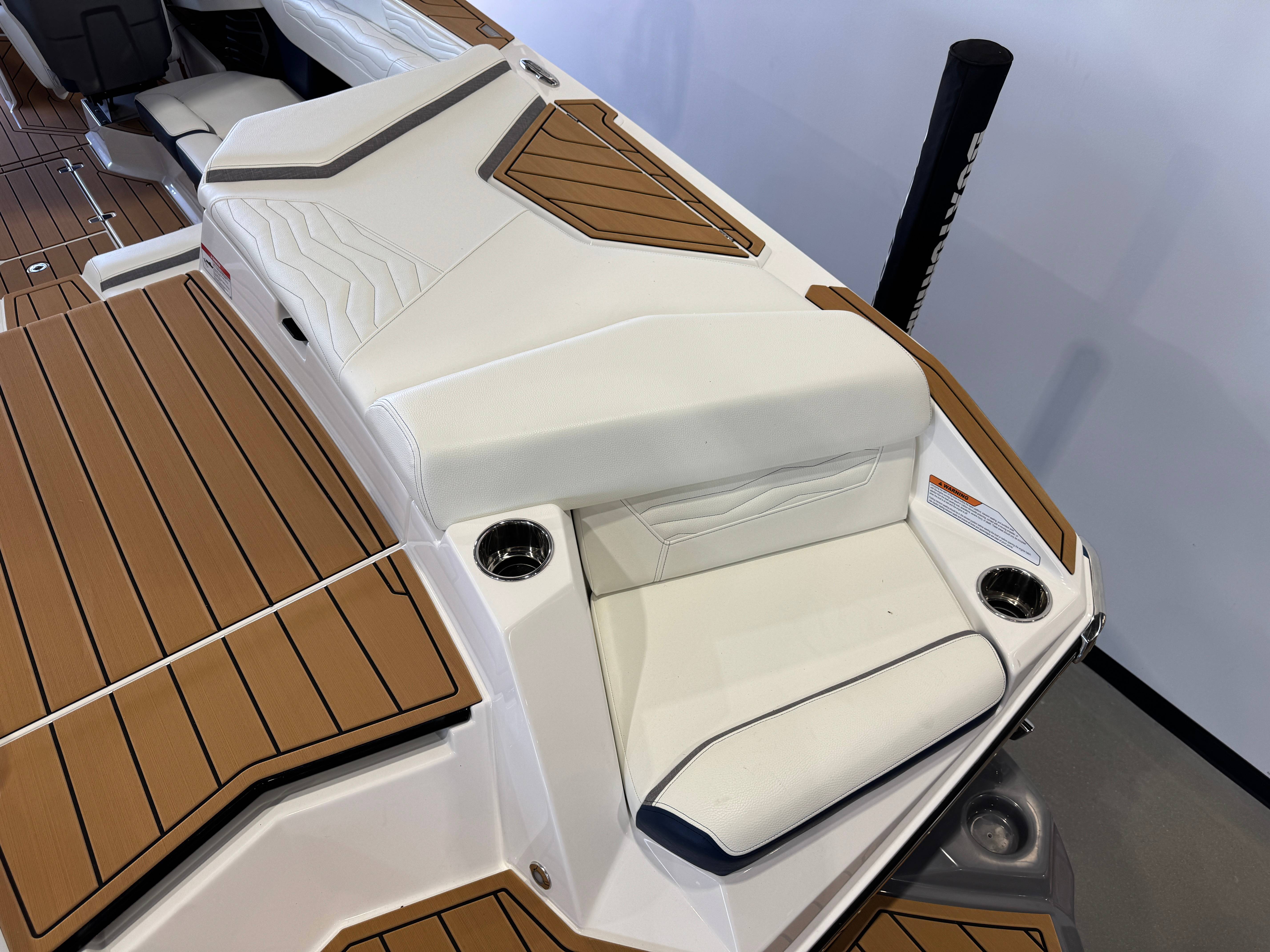2025 Nautique Super Air Nautique G23