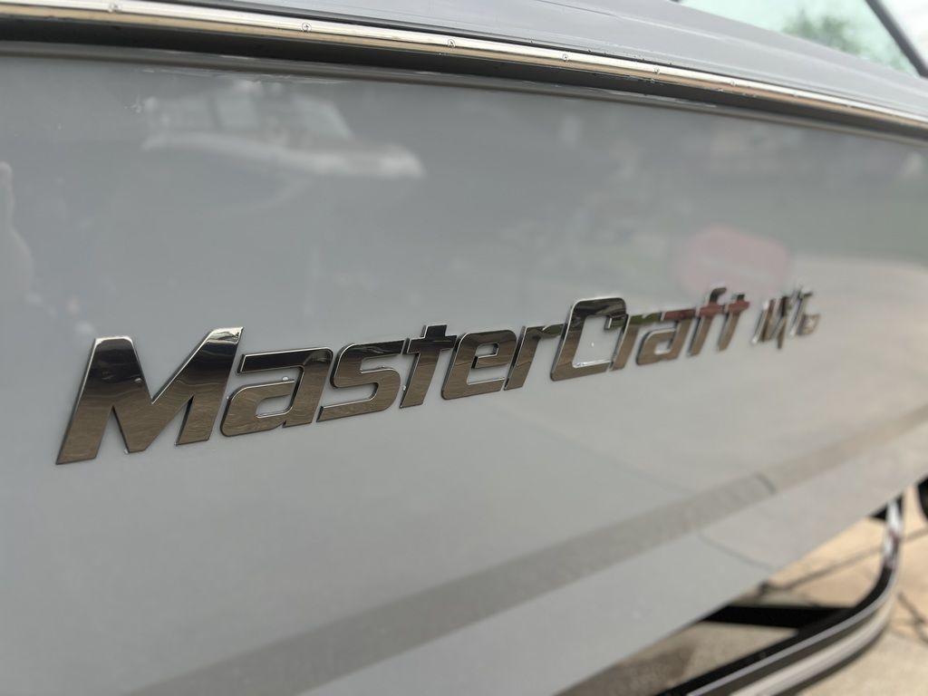 2025 MasterCraft NXT24