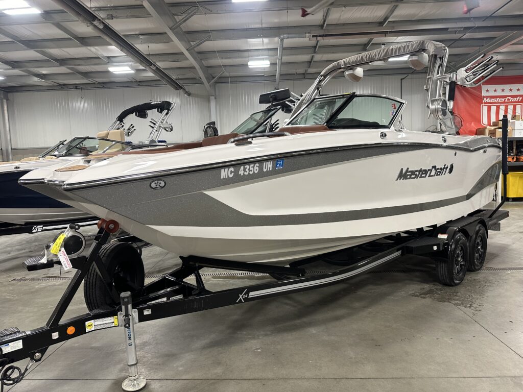 boat.Title