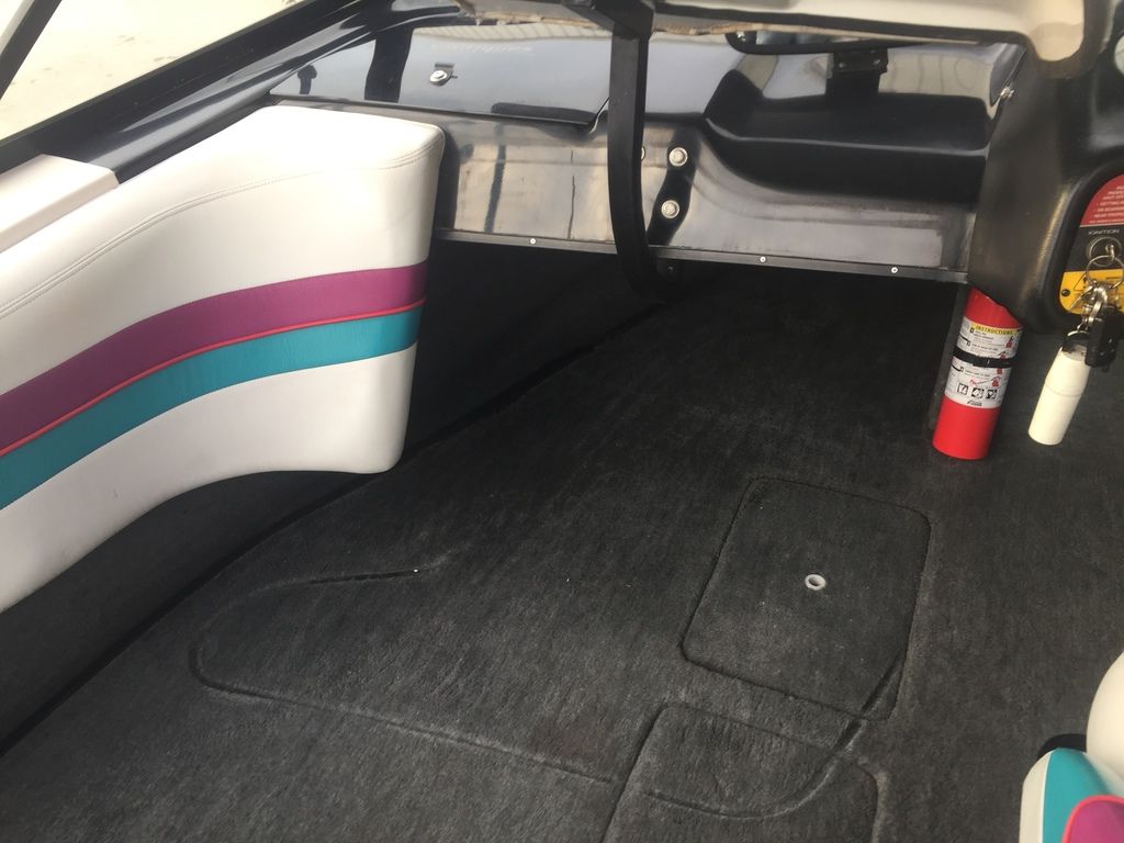 1993 Nautique Ski 196