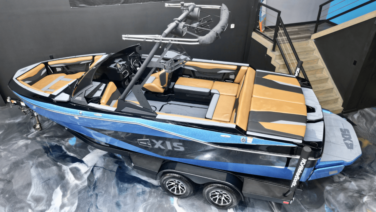 2024 Axis T220