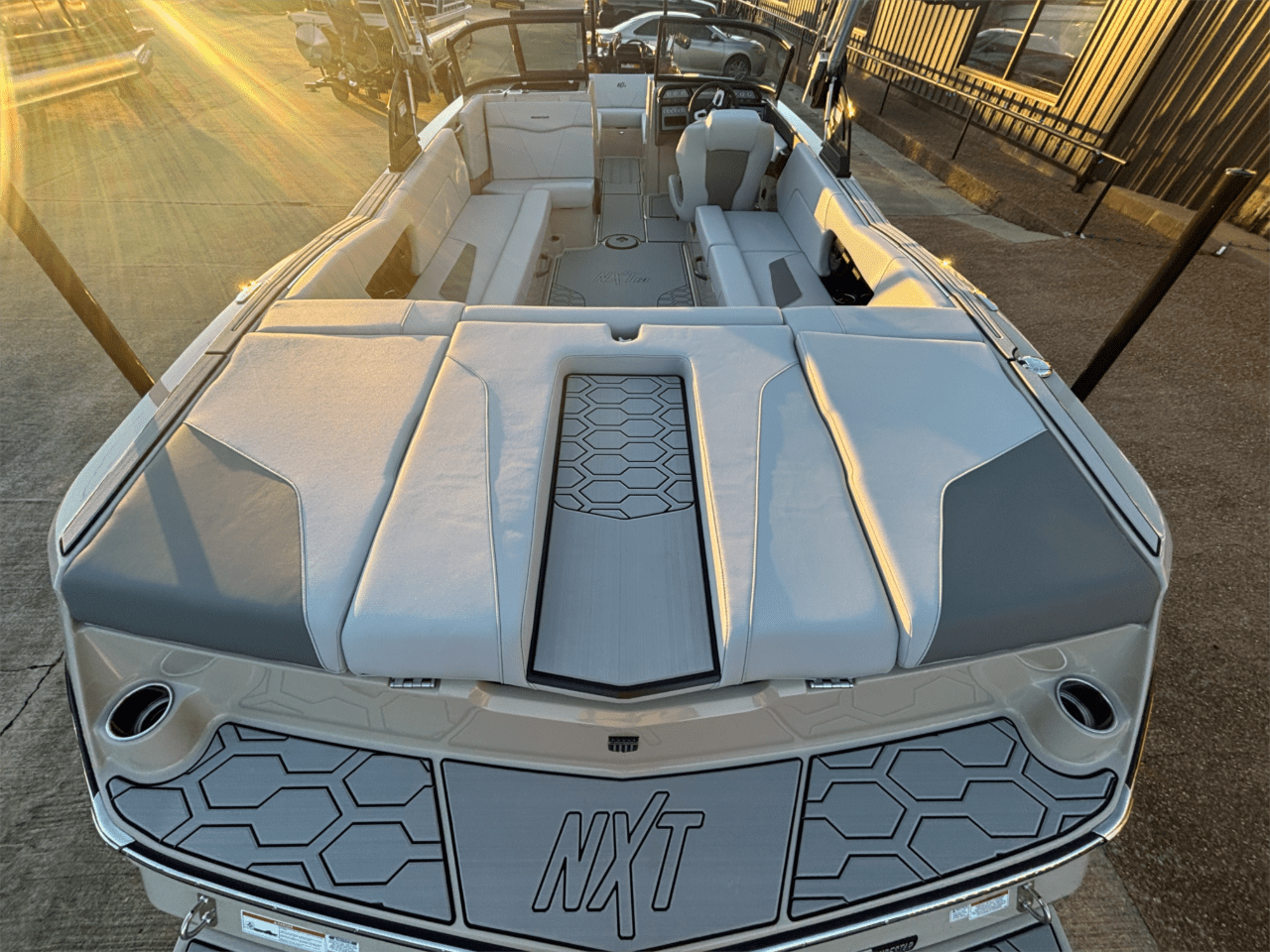 2025 MasterCraft NXT24