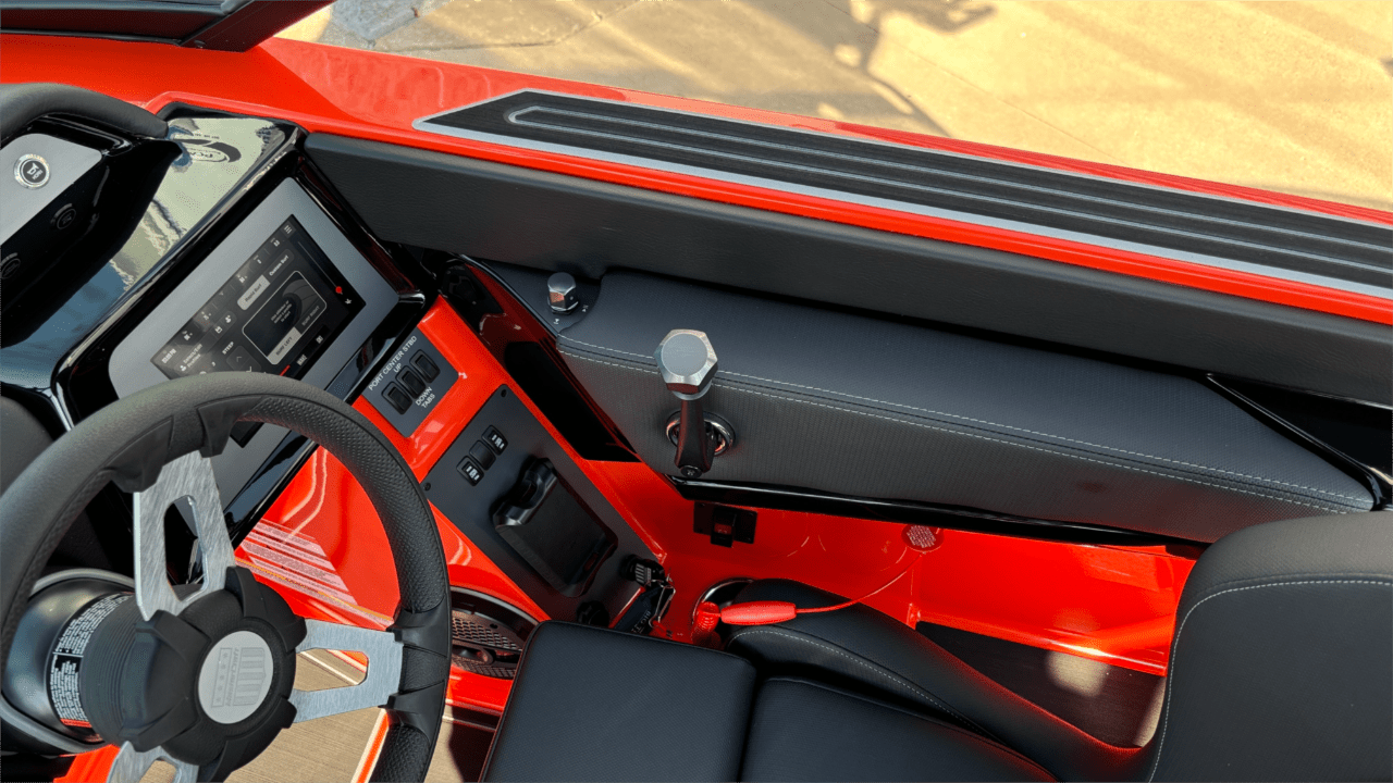 2025 MasterCraft NXT24