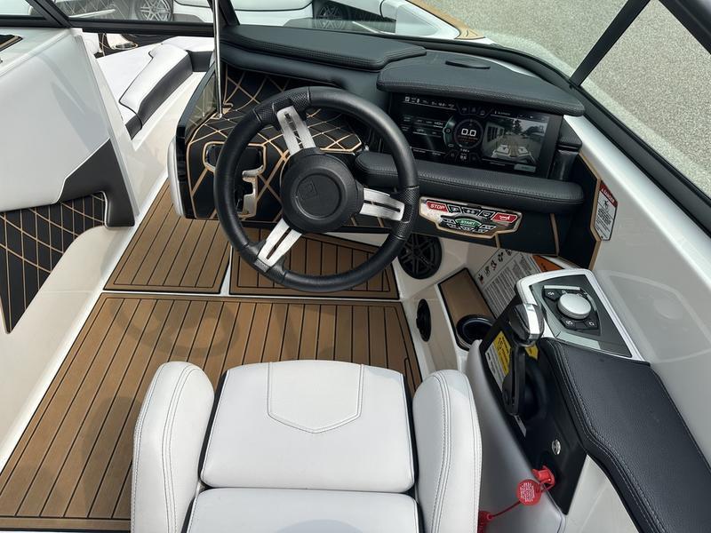 2019 Nautique GS22