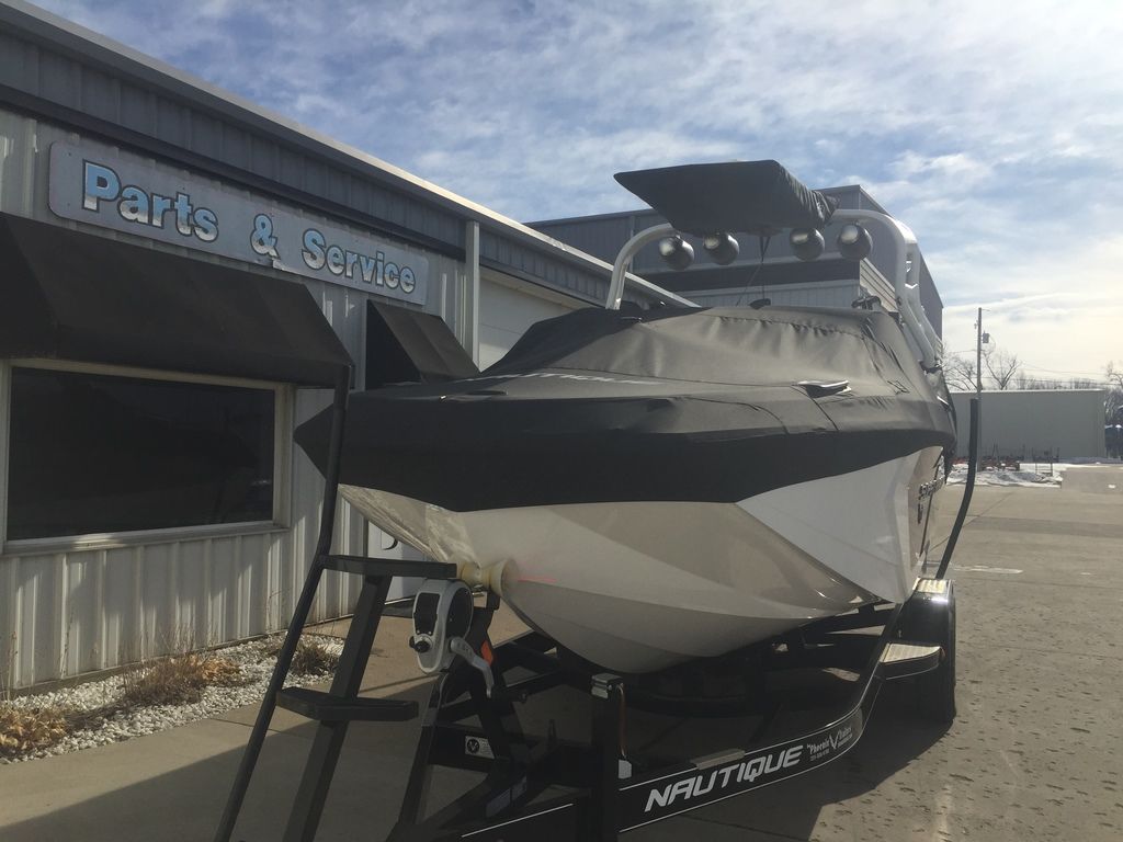 2020 Nautique Super Air Nautique G23