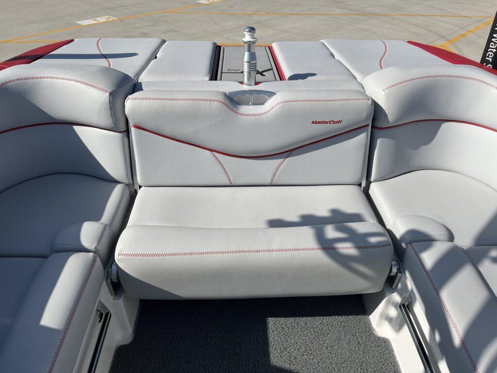 2020 MasterCraft XT22