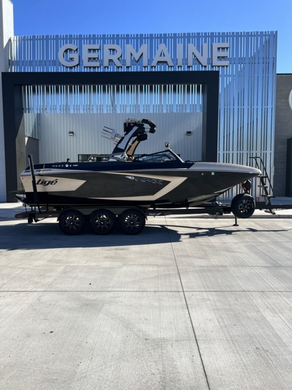 boat.Title