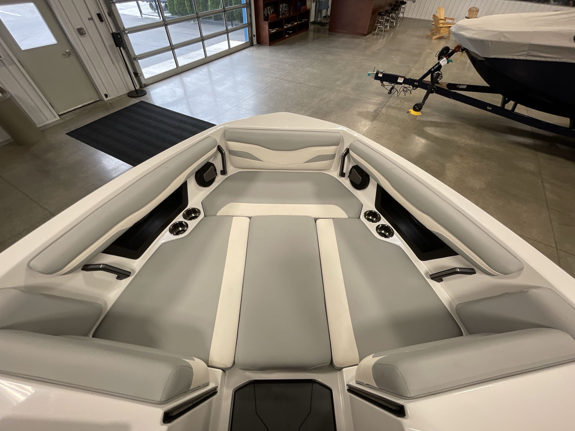 2024 Axis T235
