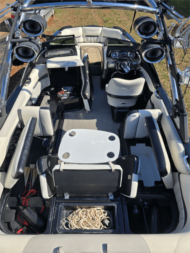 2013 Malibu 24MXZ
