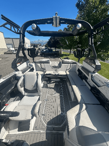 2019 Nautiqe G23