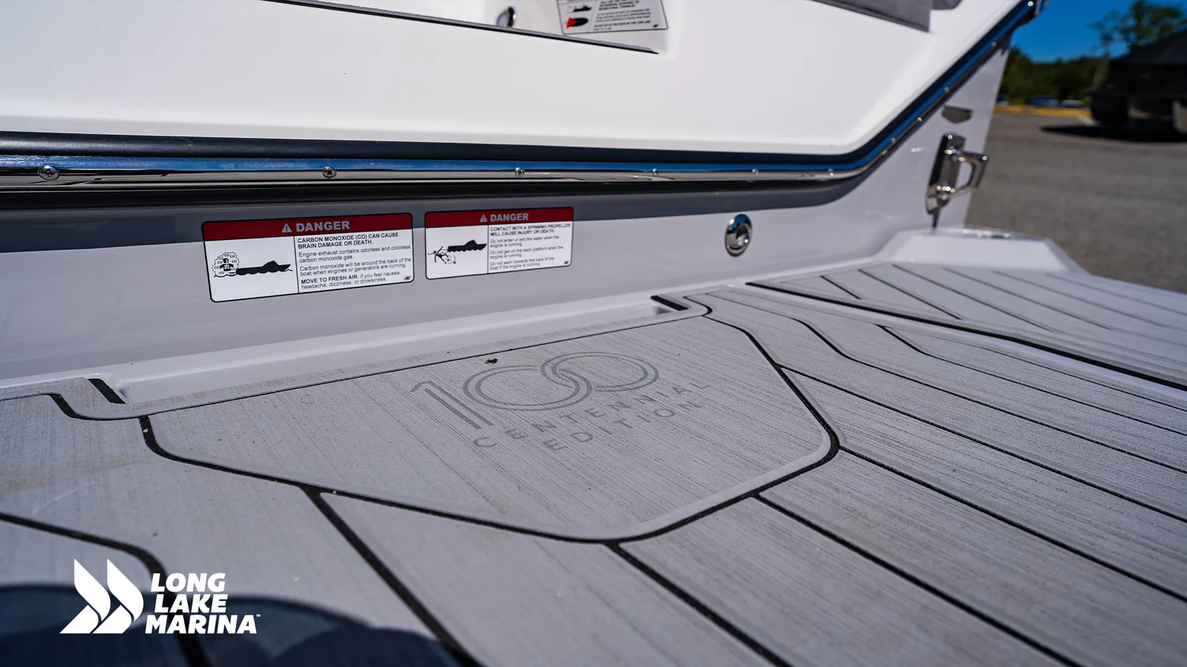 2025 Nautique S23