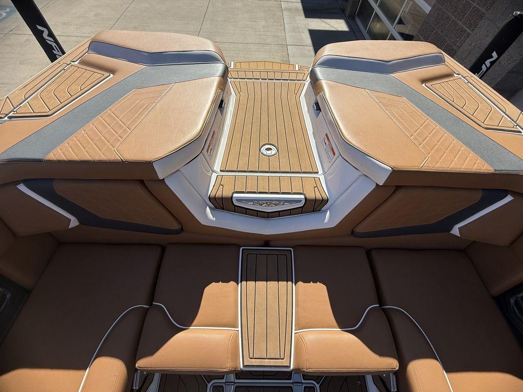 2021 Nautique G25