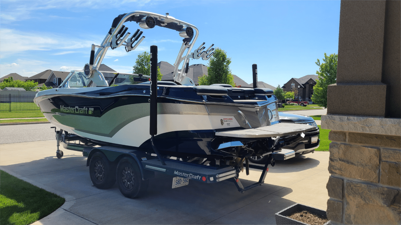 Mastercraft XT22 Mint Condition Loaded