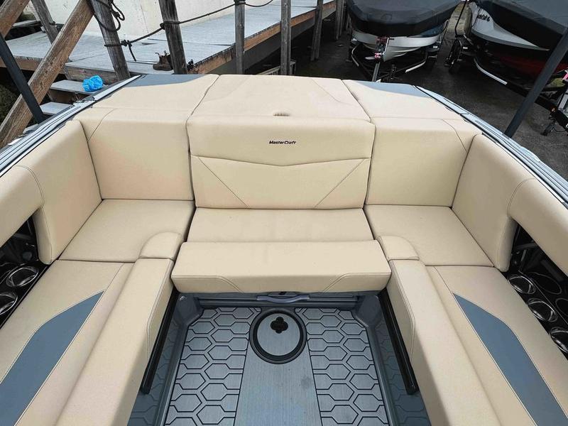 NEW 2024 MasterCraft NXT24