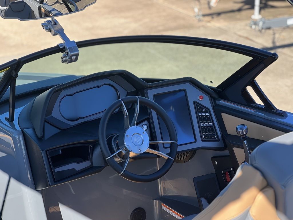 2024 MasterCraft XStar S