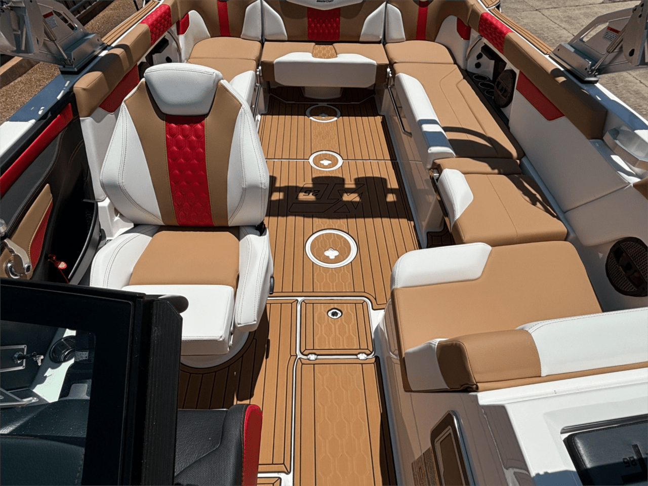 2024 MasterCraft XT25