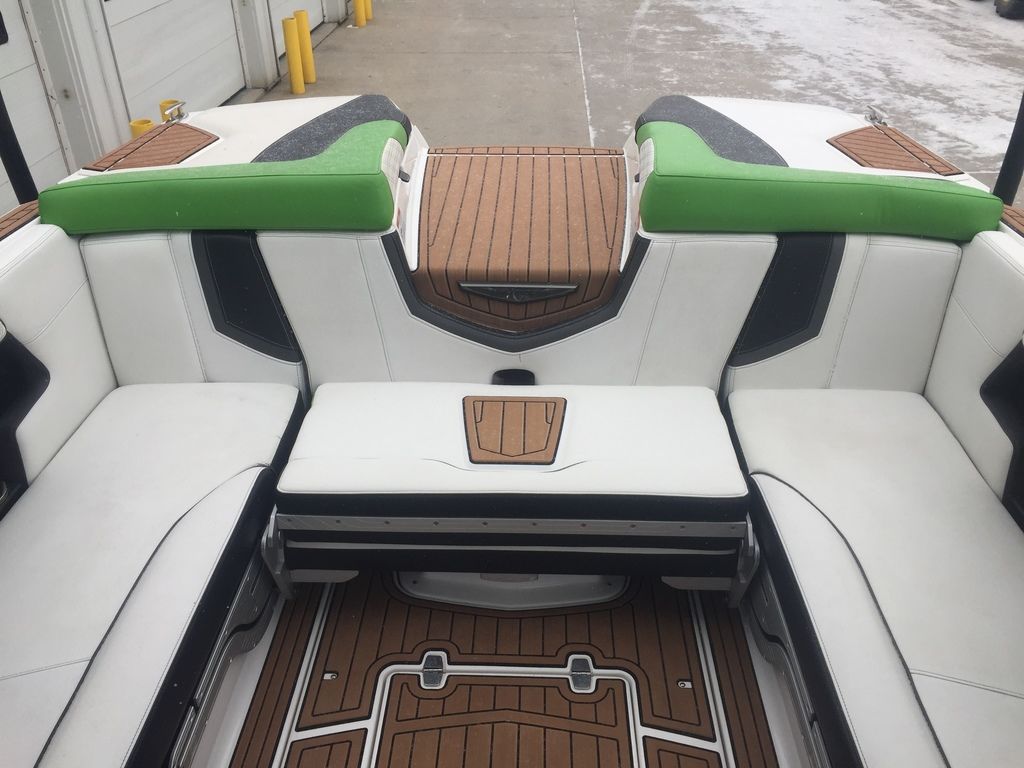 2016 Nautique Super Air Nautique G23