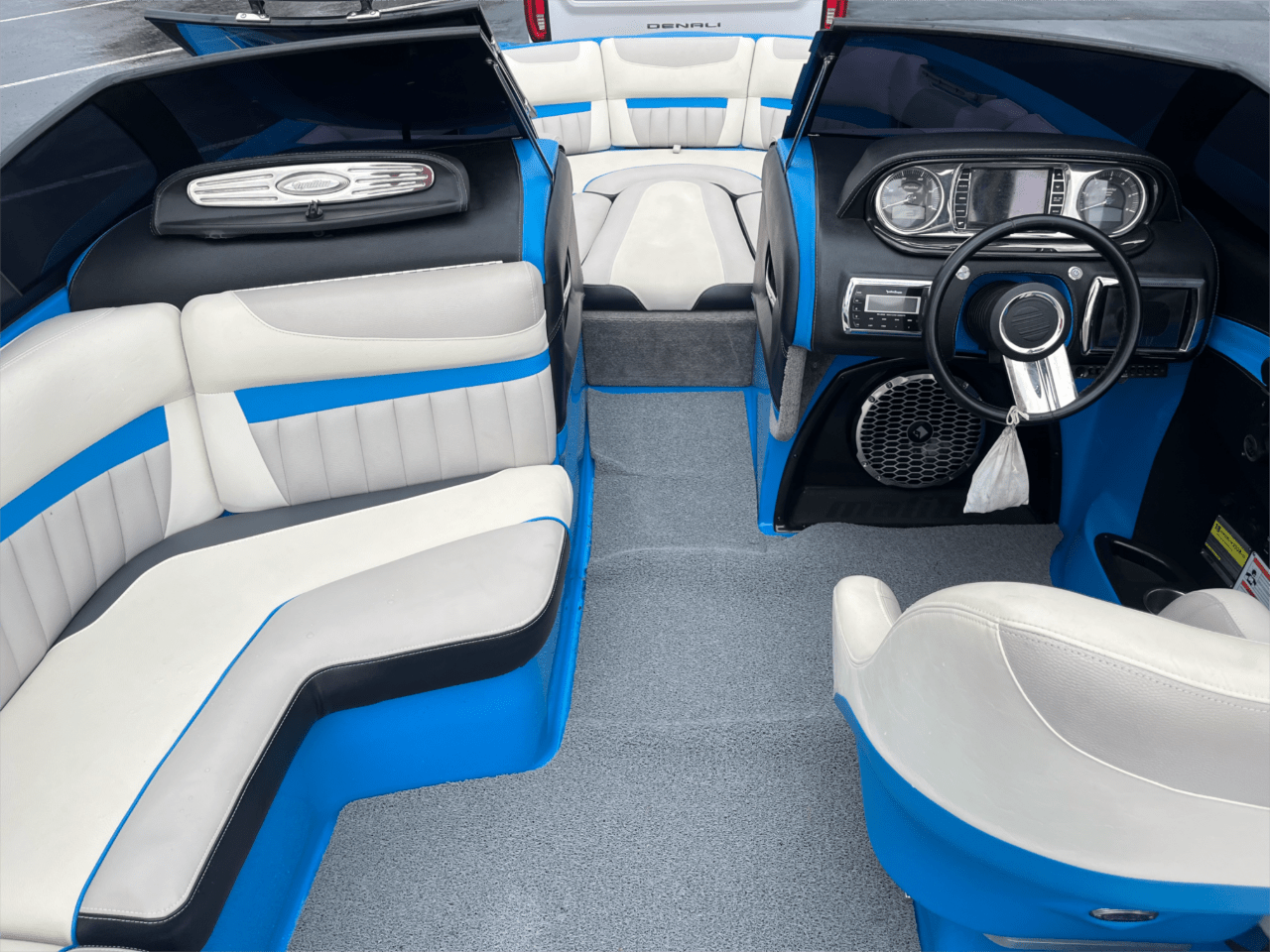 2014 Malibu 24 MXZ