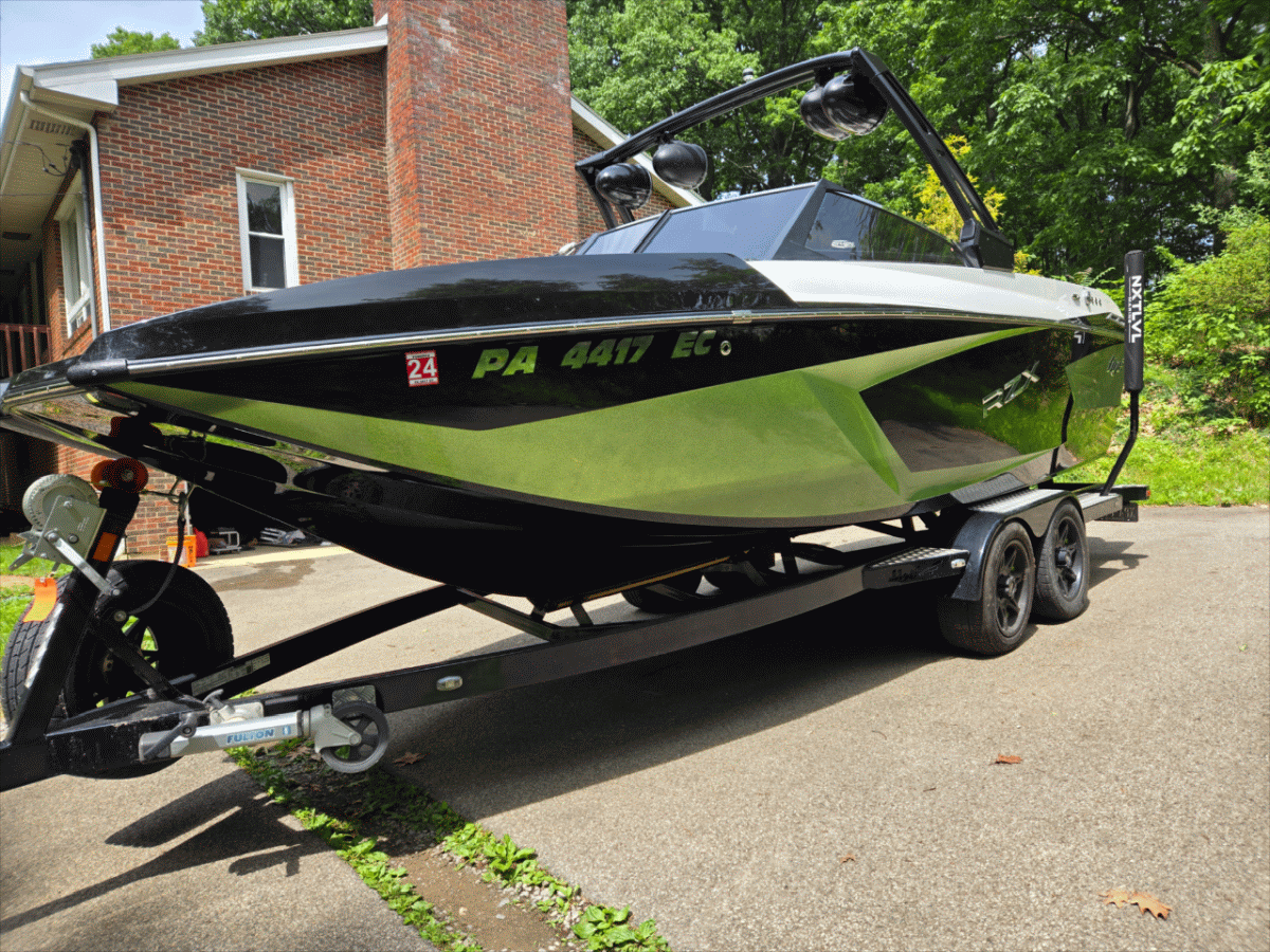 2016 Tige RZX