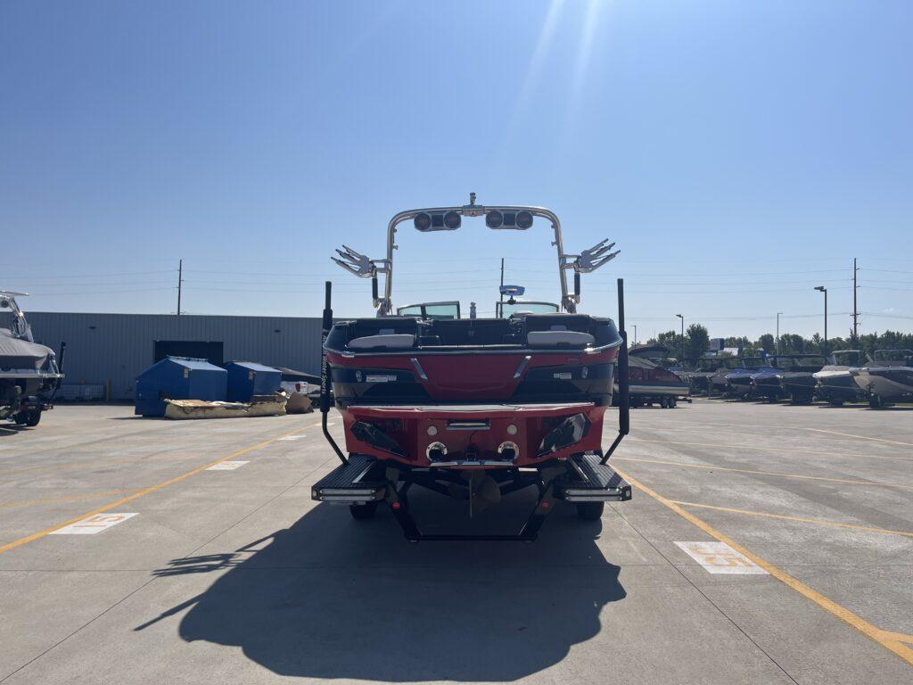 2019 MasterCraft X24