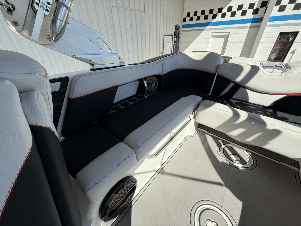 2018 Mastercraft X23