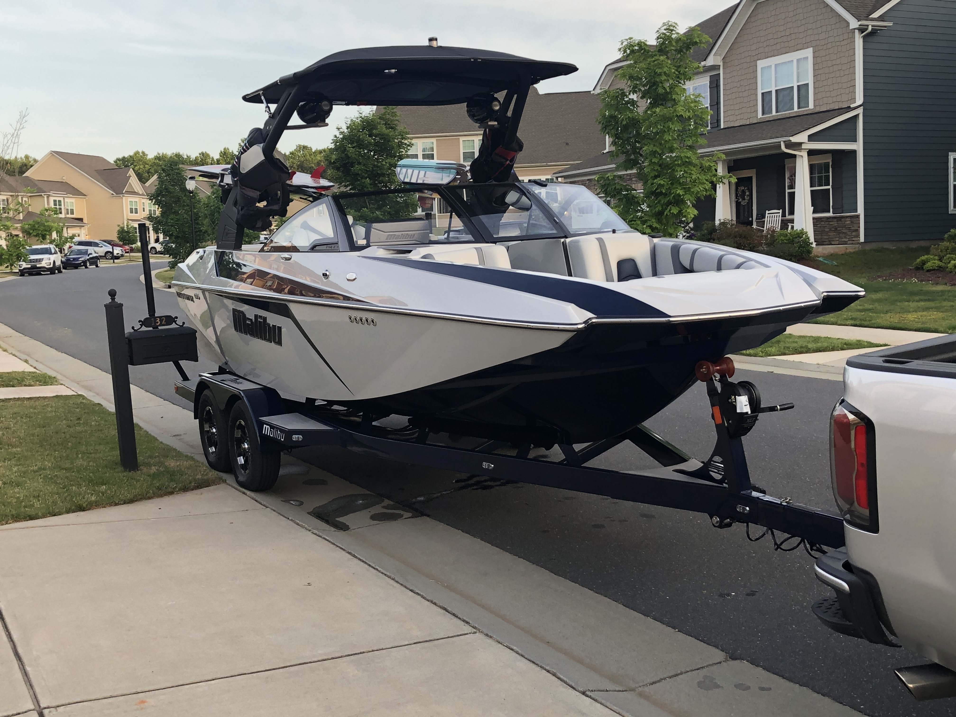 2019 Malibu 21’ MLX- REDUCED! $74,500