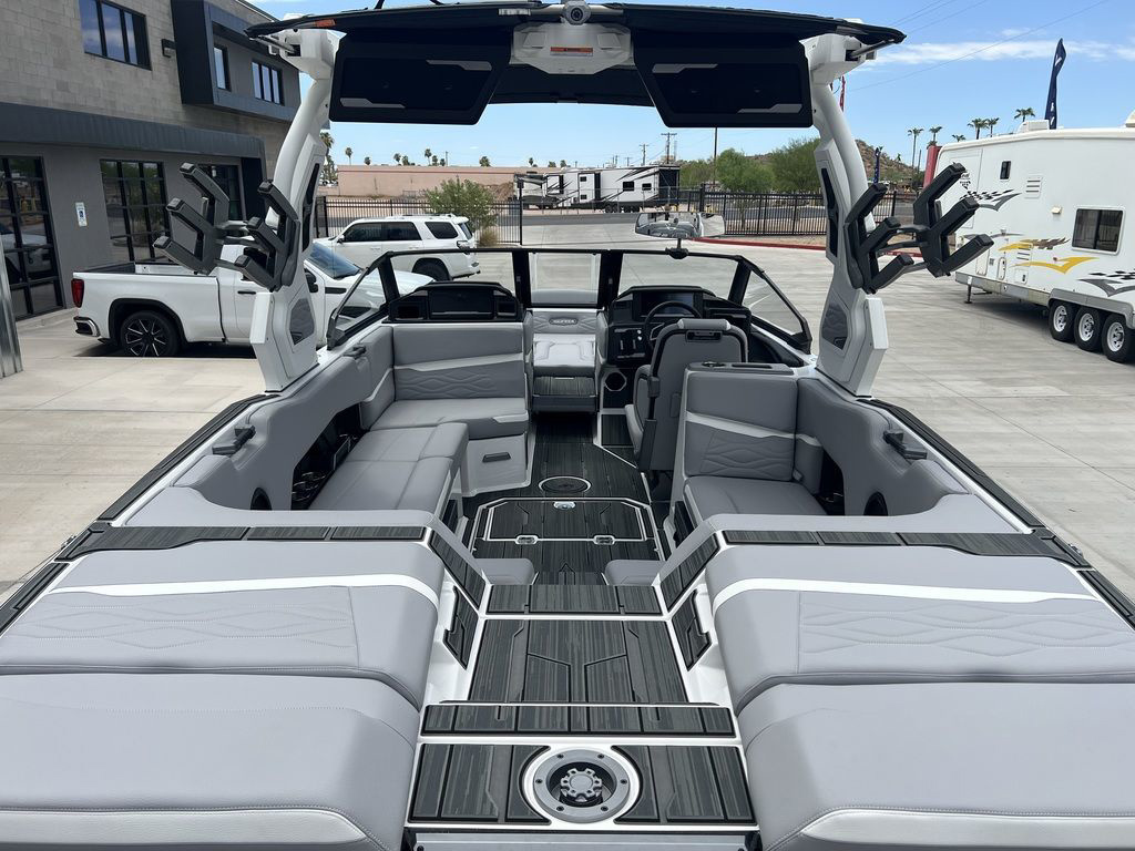 2025 Supra SL 450