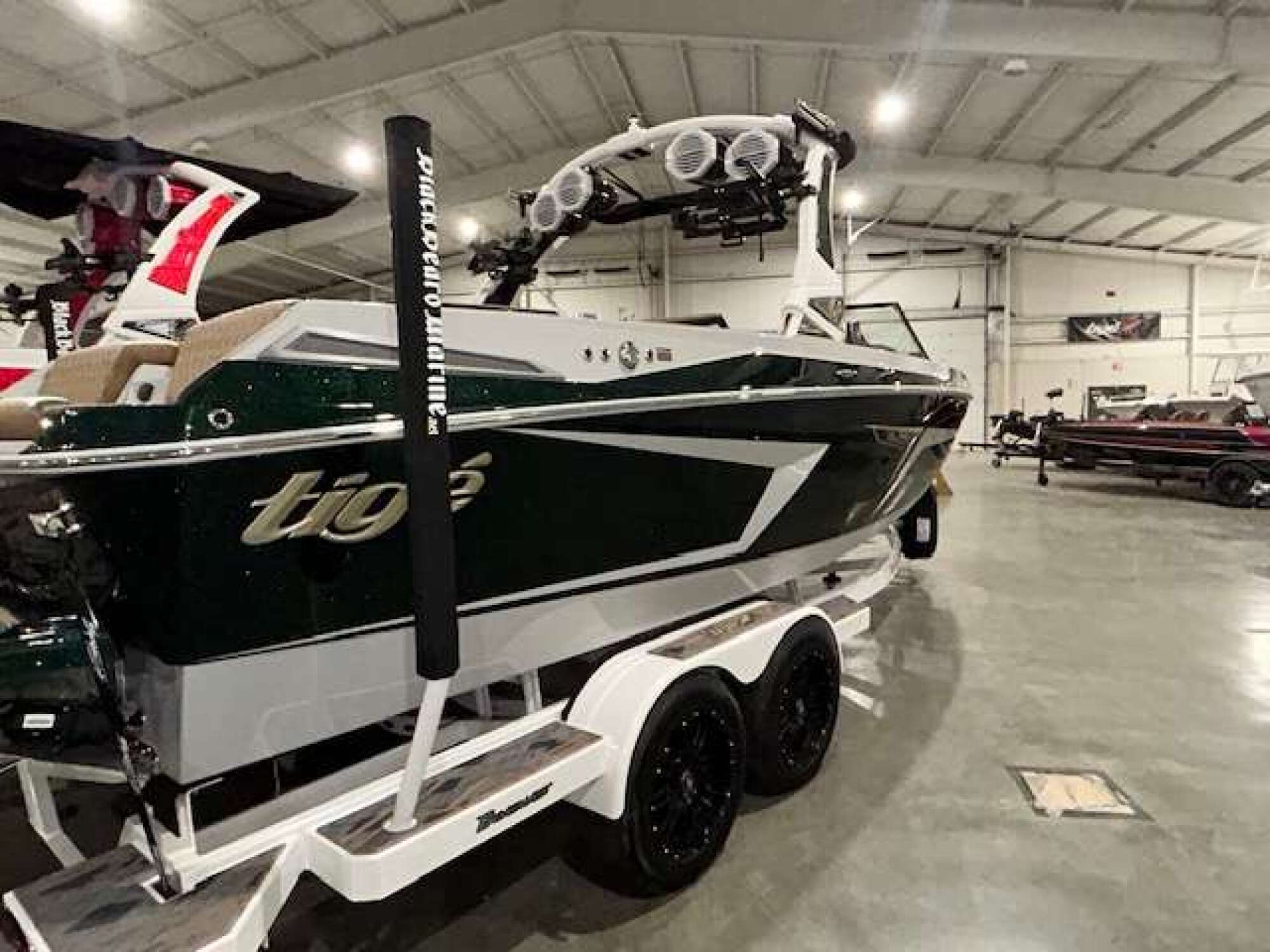 boat.Title