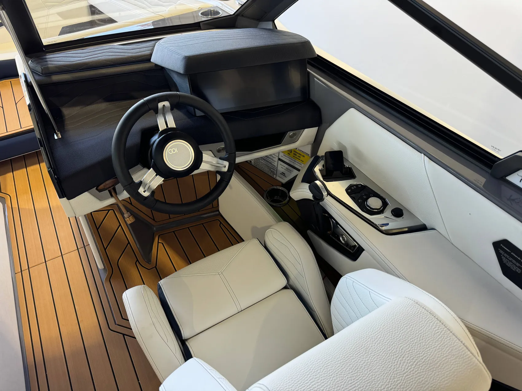 2025 Nautique G25
