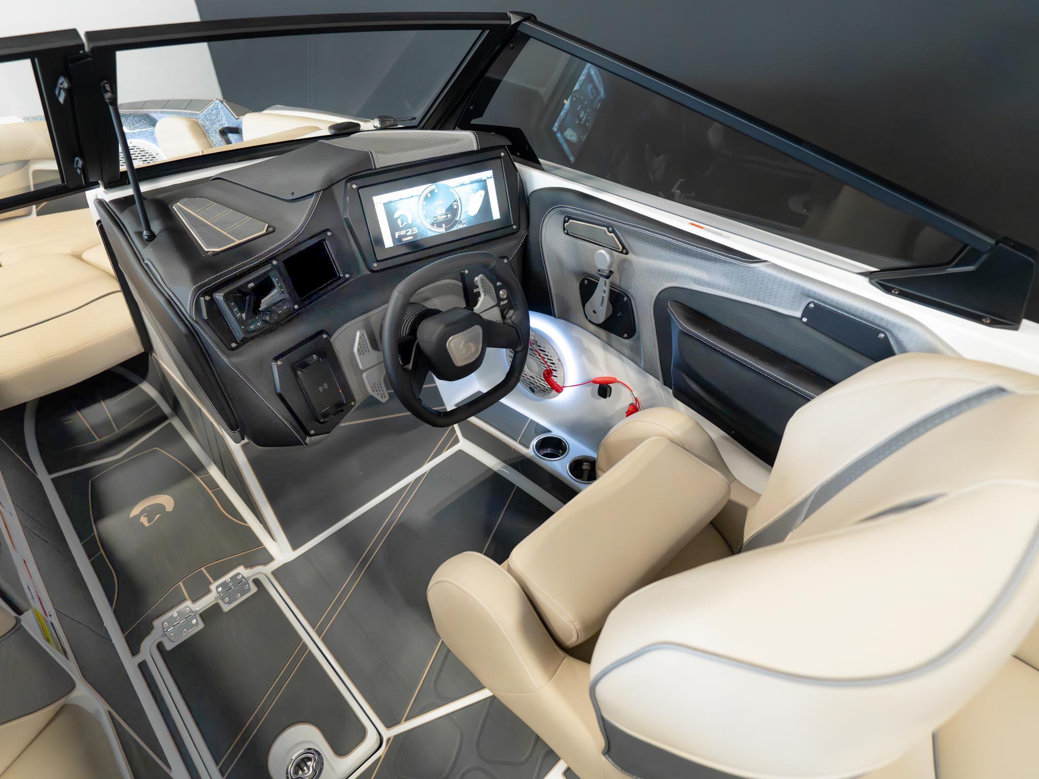 2025 Centurion Fe23 – Steel Blue Flake / White