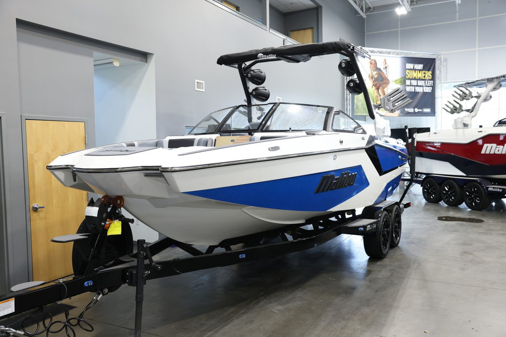 2024 Malibu 23 MXZ