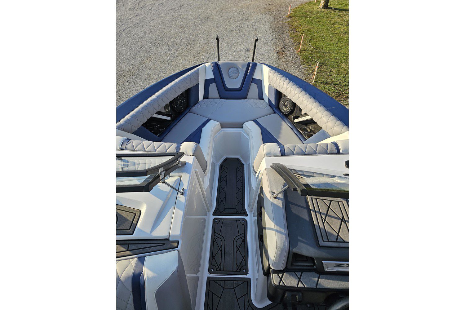 boat.Title