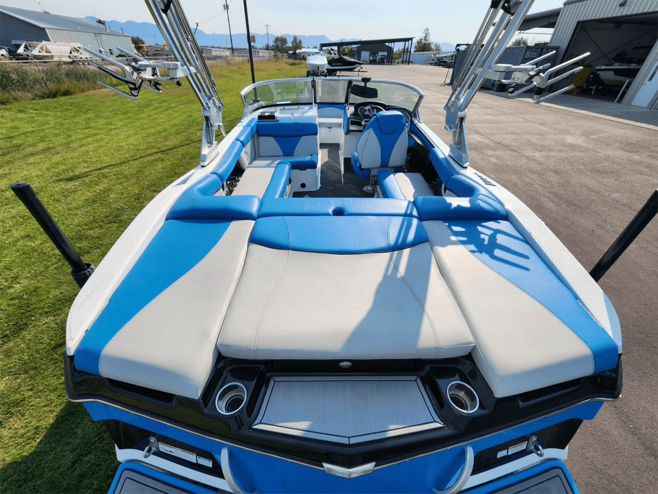 2020 MasterCraft XT20