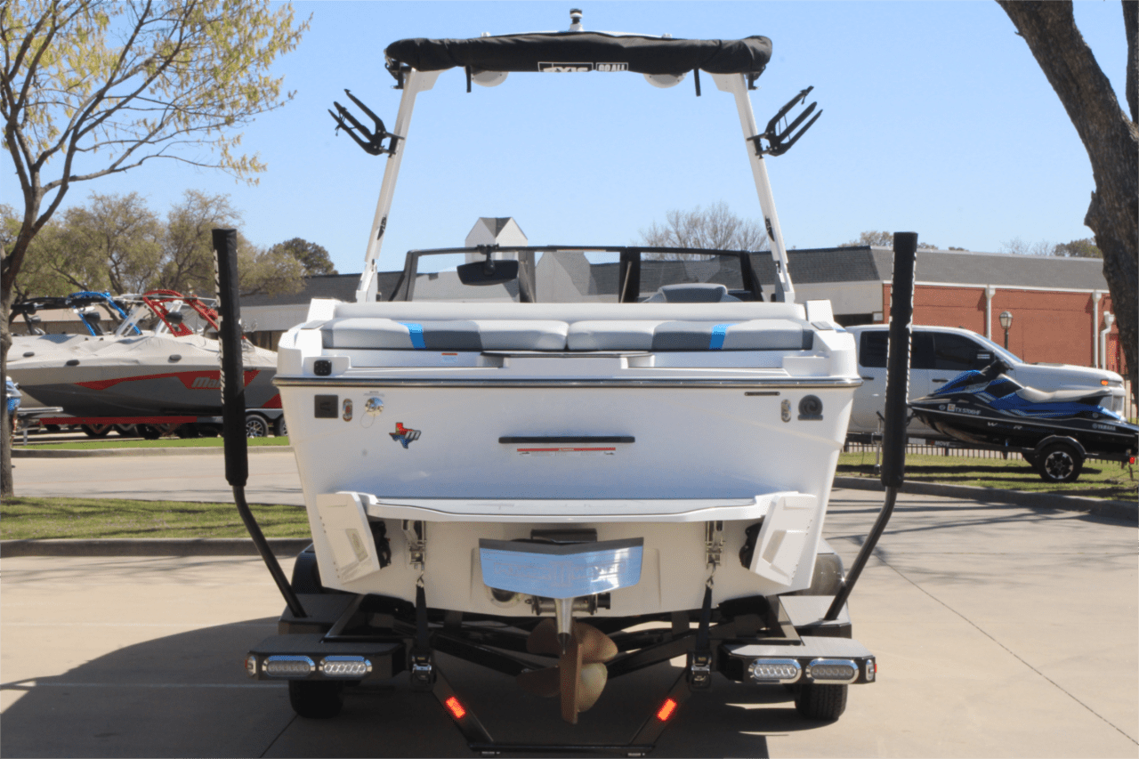 2025 Axis T235