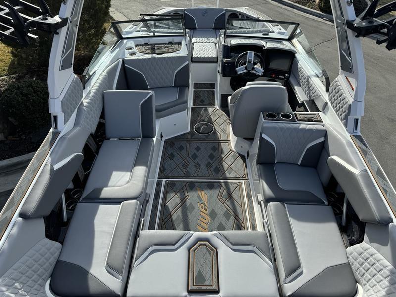 2024 Tige 24RZX