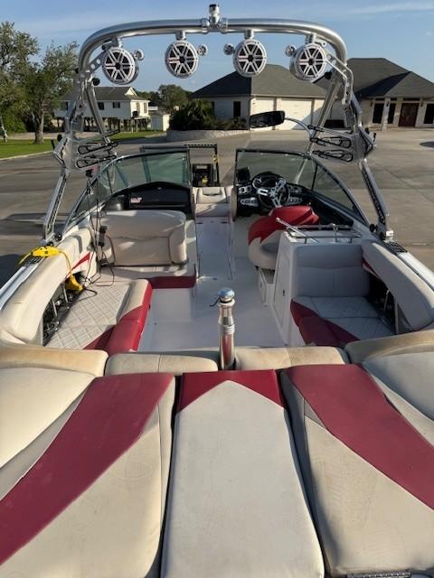 For Sale: 2010 MasterCraft X-55 | 450HP | Tower | Low 102 Hours | Trailer Included – $70,000
