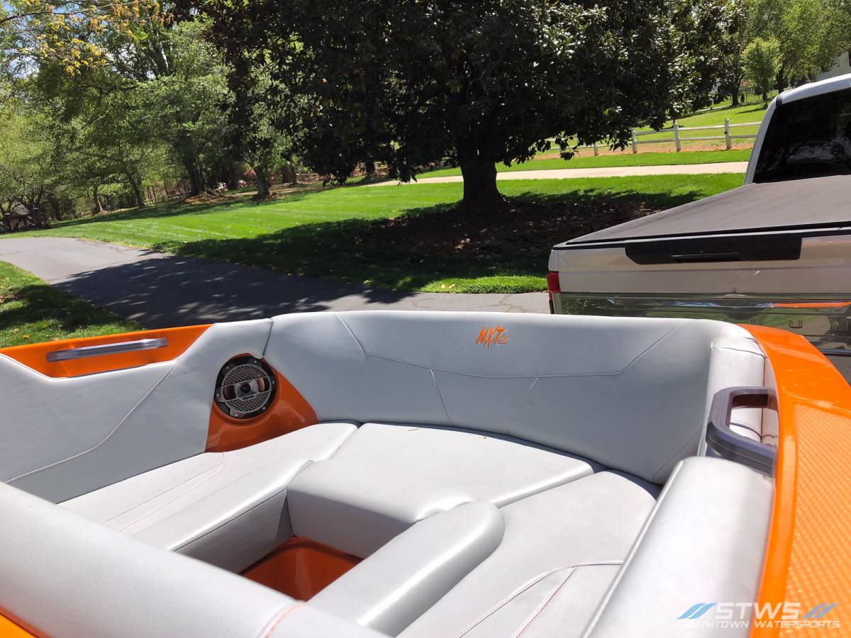 2022 MasterCraft NXT20