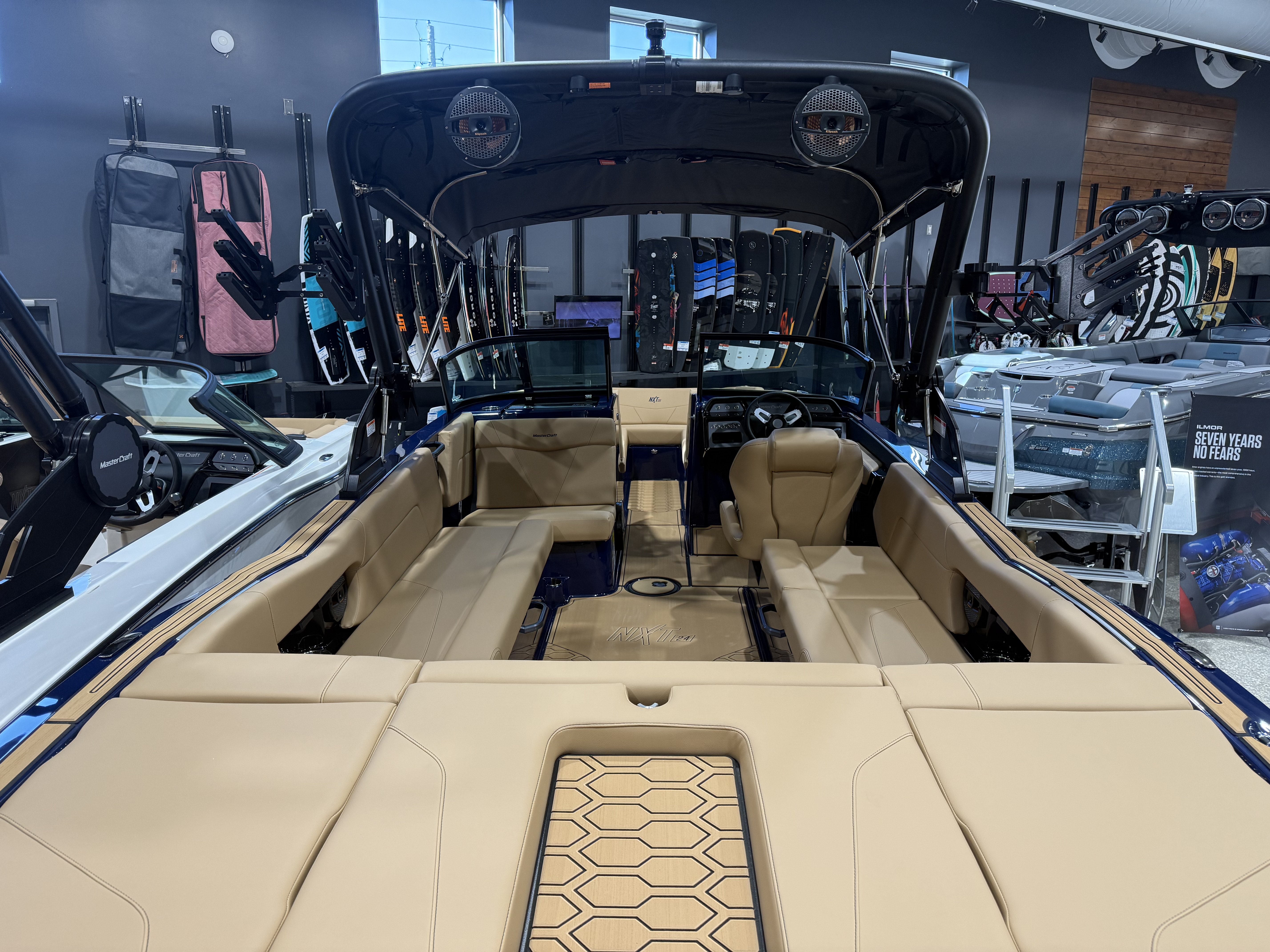 2025 MasterCraft NXT24