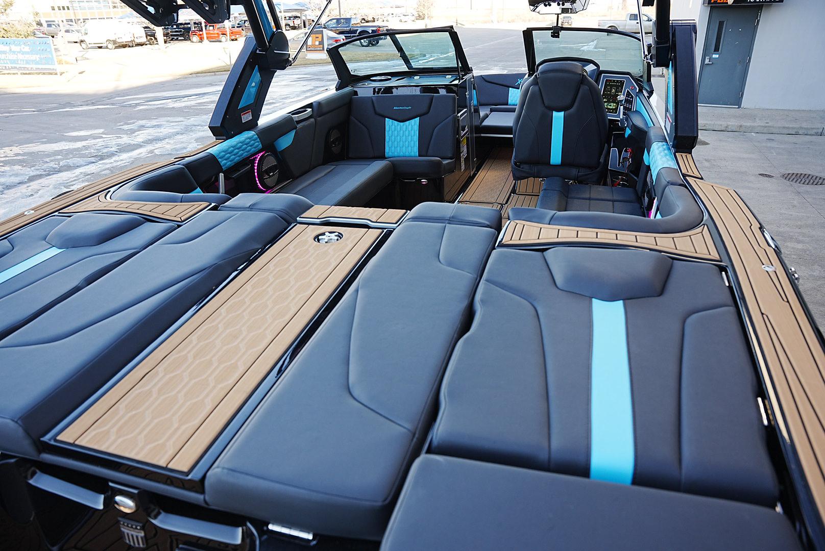 2024 MasterCraft XT22 &#8211; DEMO DISCOUNT! Fully Loaded!