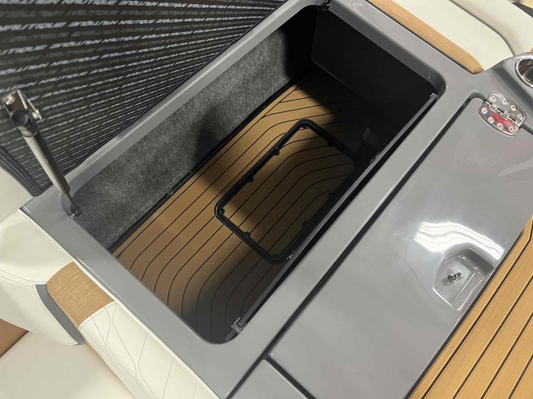 2024 Nautique G23