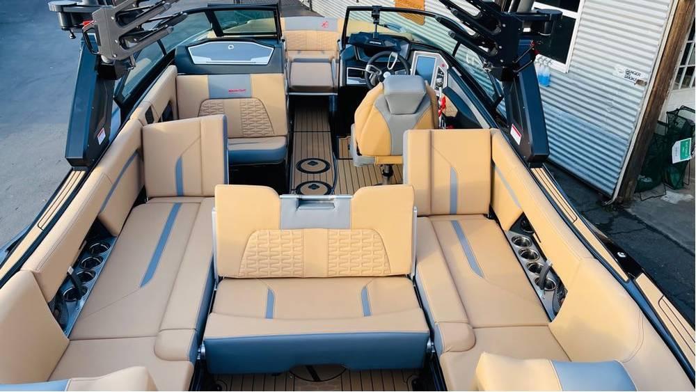 2024 MasterCraft X24