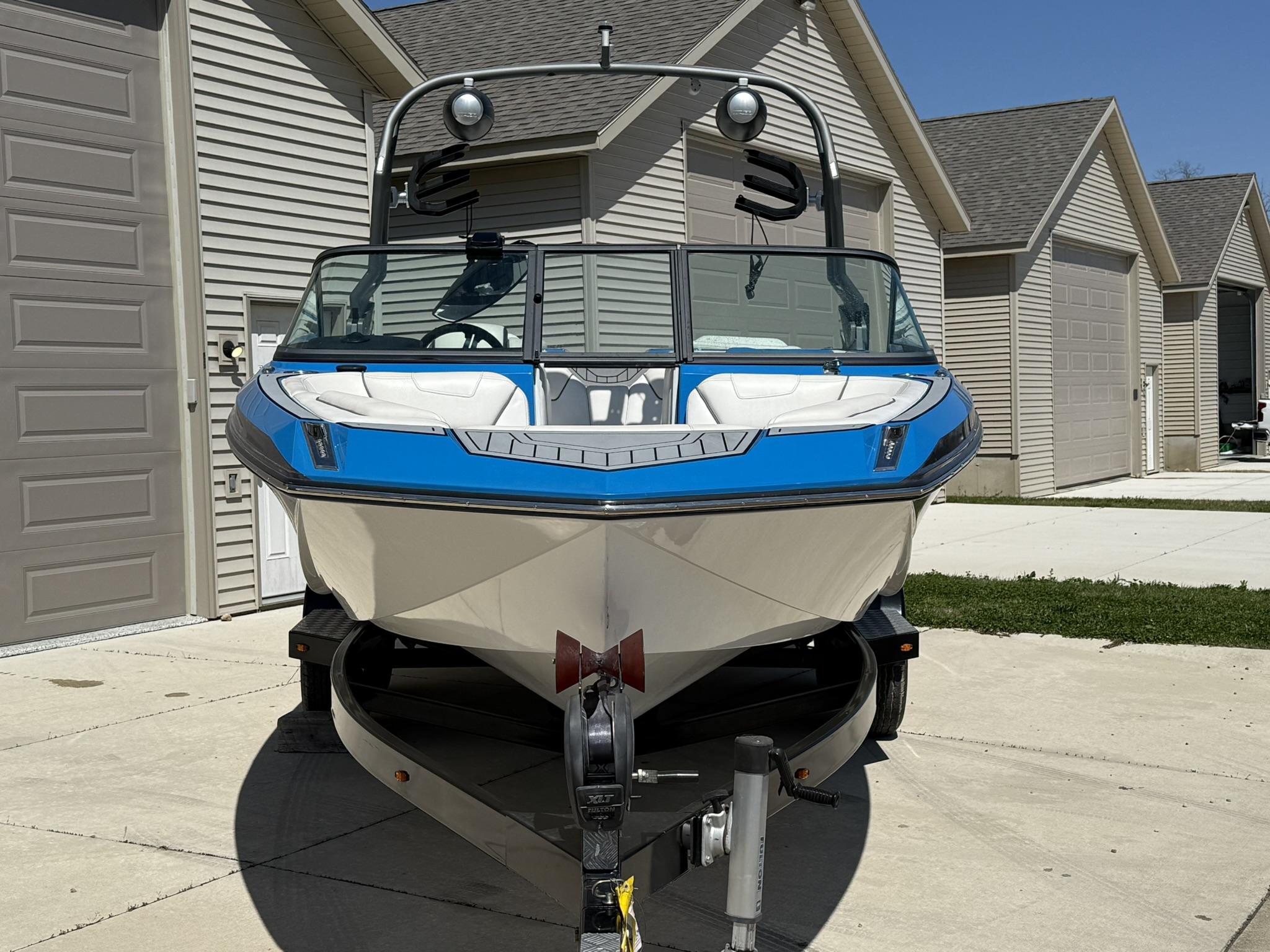 2018 Nautique GS22